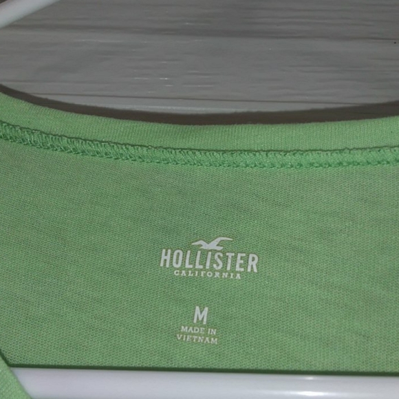 Hollister short sleeve shirt Size M - Picture 3 of 3
